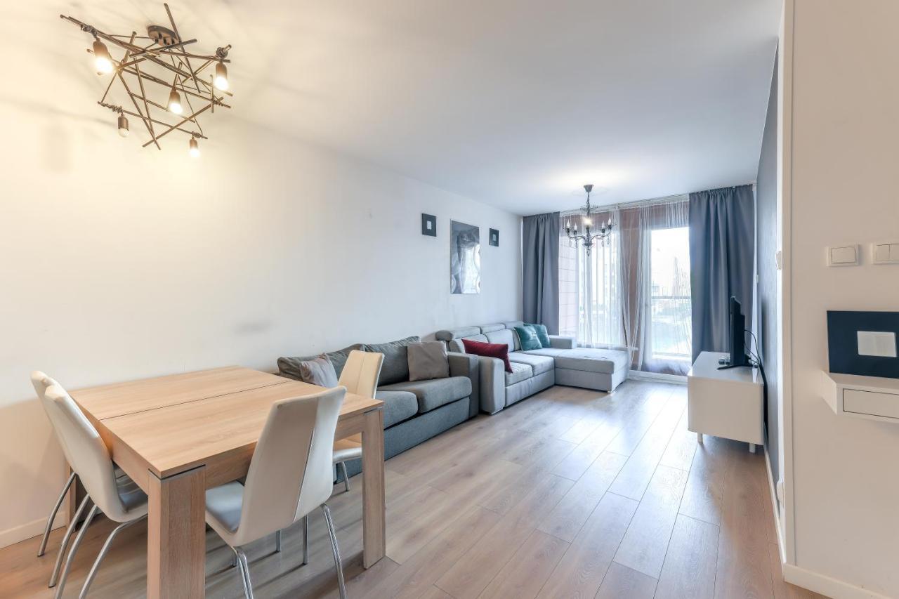 גדנסק Apartmate Spacious Apartment With Balcony Oldtown For 6 People מראה חיצוני תמונה